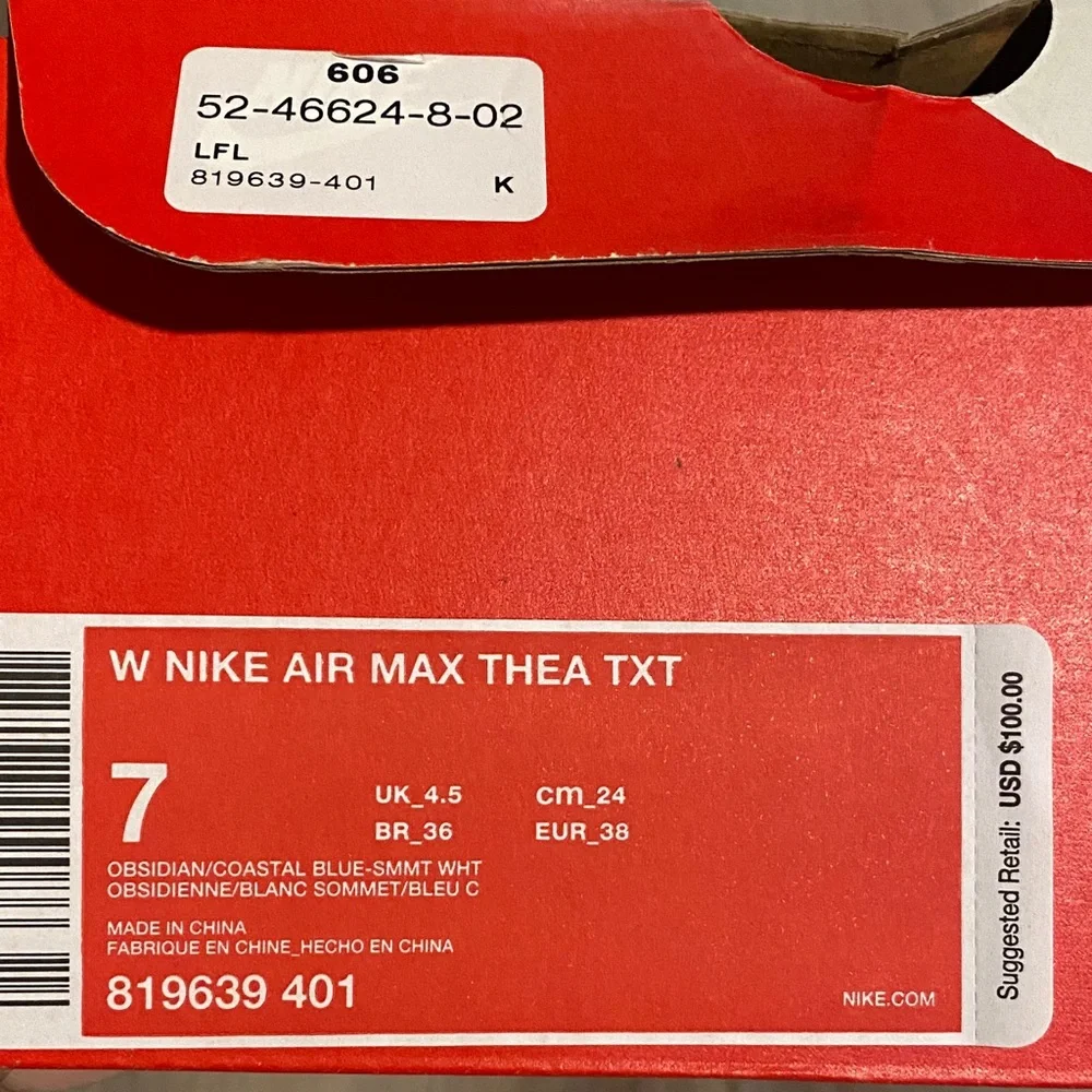 Nike Navy and White Low-Top Running Shoes - Picture 3 of 3